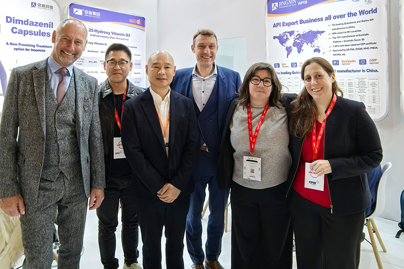 1761786291756076RMTe.jpg 33.jpg